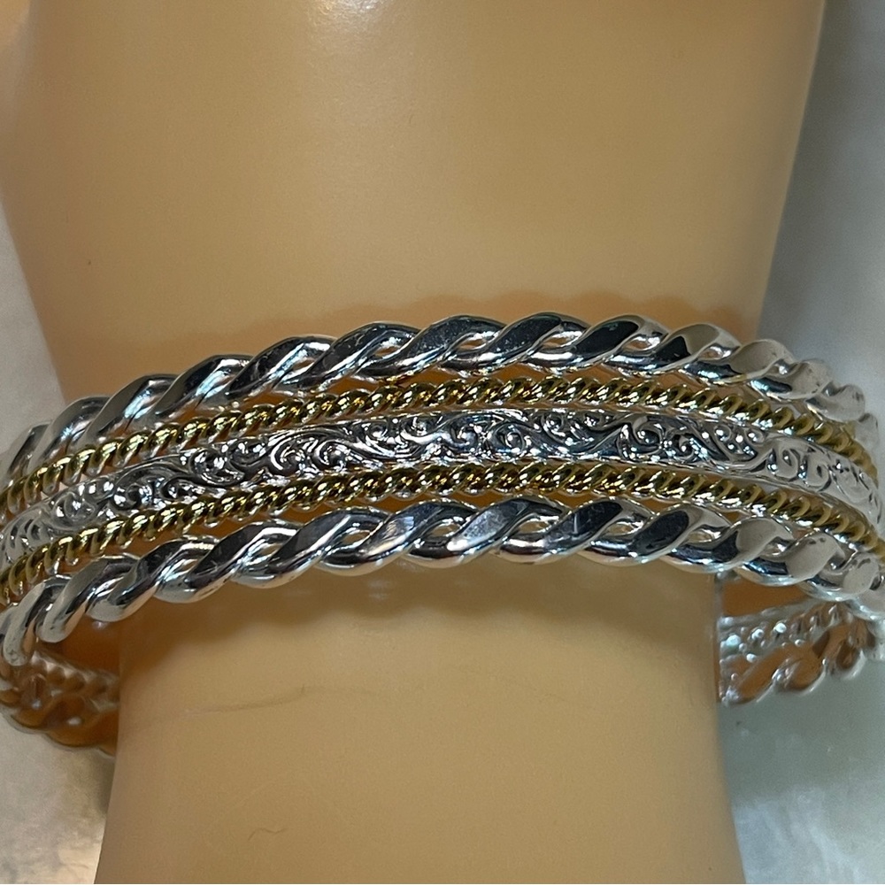 🎊Beautiful Two Tone Rope Twisted Adjustable Wrist Cuff Bracelet!!!